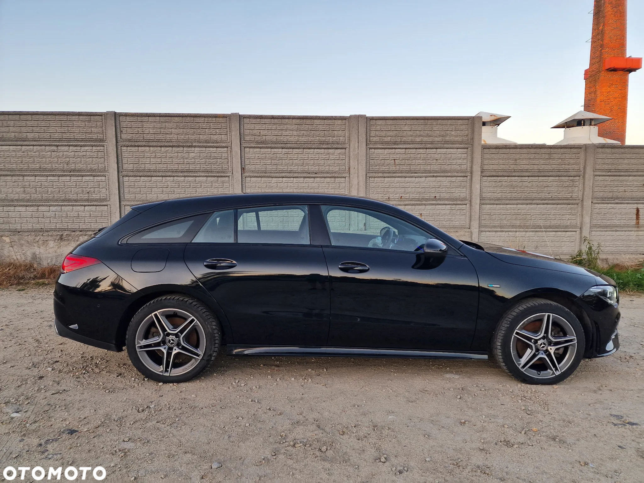 Mercedes-Benz CLA 250 e Shooting Brake 8G-DCT AMG Line - 37