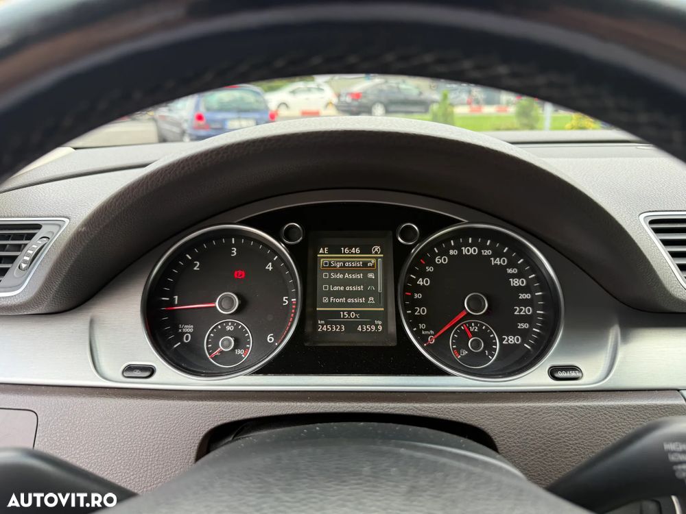 Volkswagen Passat CC - 14