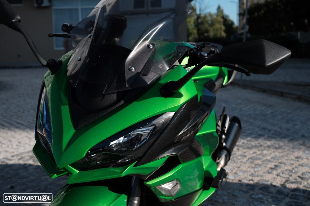 Kawasaki Z Z1000SX - 16