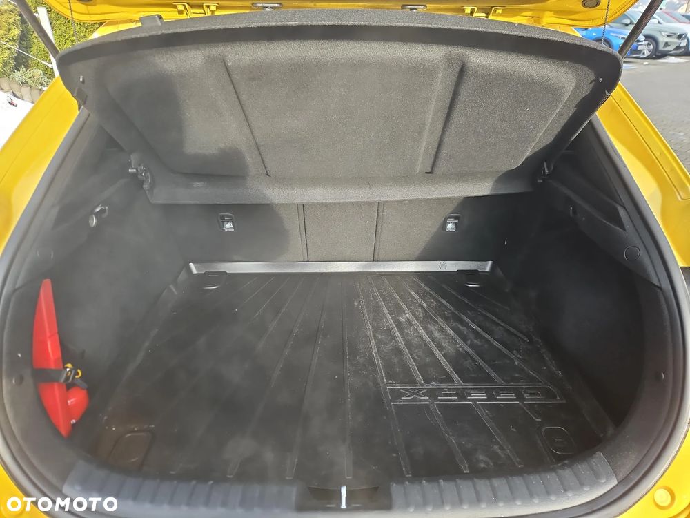 Kia XCeed 1.4 T-GDI L DCT - 24