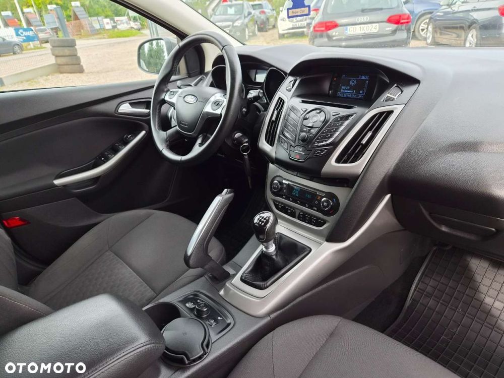 Ford Focus 1.0 EcoBoost Start-Stopp-System Champions Edition - 23