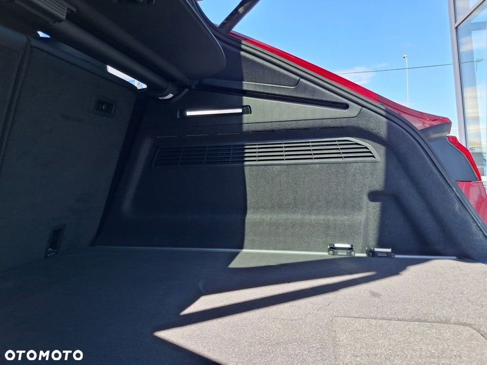 Audi Q8 - 15