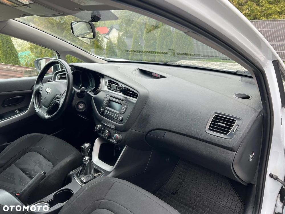 Kia Ceed 1.6 CRDi M - 7