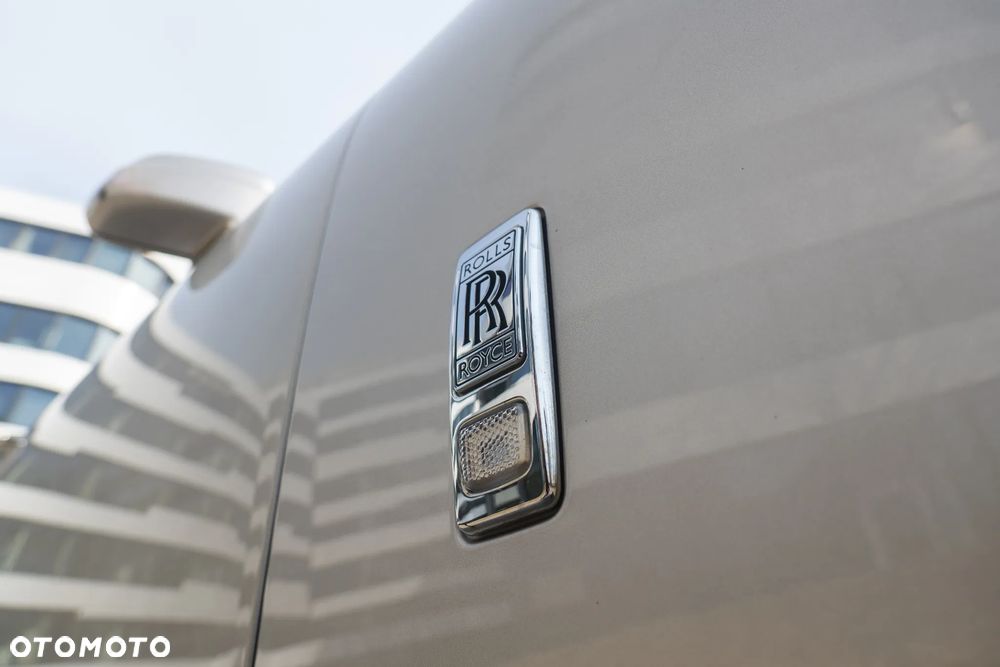 Rolls-Royce Phantom Standard - 13