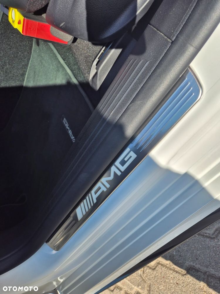 Mercedes-Benz CLA AMG 45 S 4-Matic+ 8G-DCT - 26