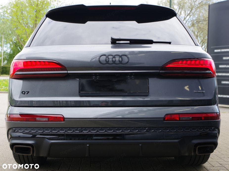 Audi Q7 - 2