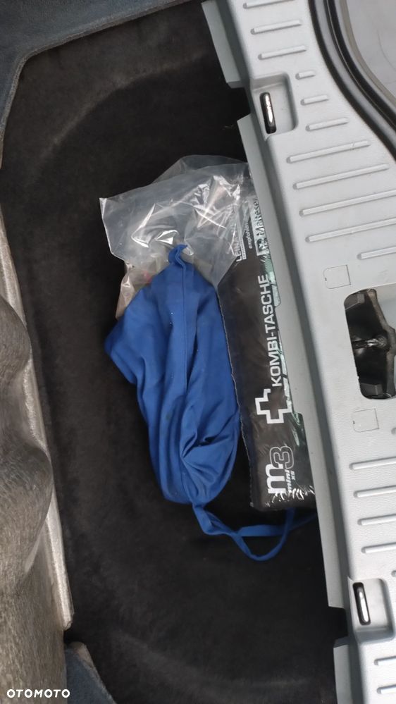 Ford S-Max - 16