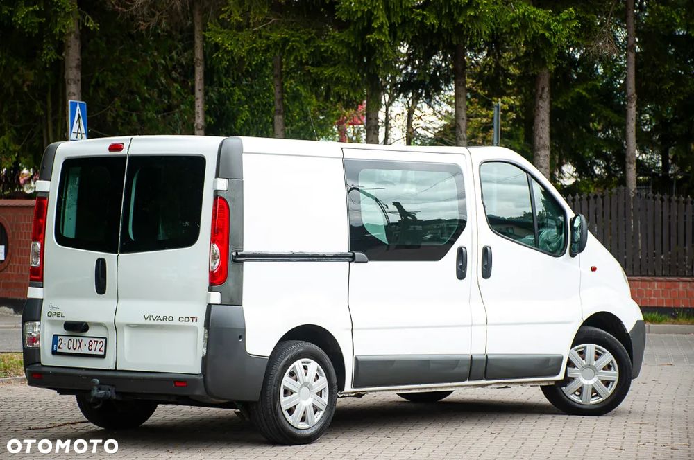 Opel VIVARO BRYGADÓWKA 6os - 3
