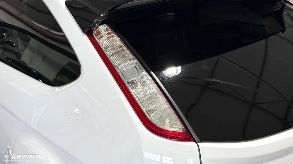 Ford Focus 2.5 RS - 12