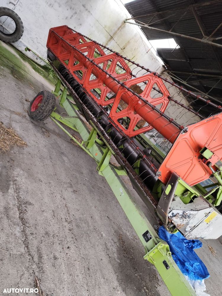 Claas Mega 350 Combina Agricola - 7
