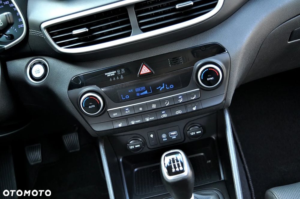 Hyundai Tucson 1.6 CRDi Style 2WD - 29