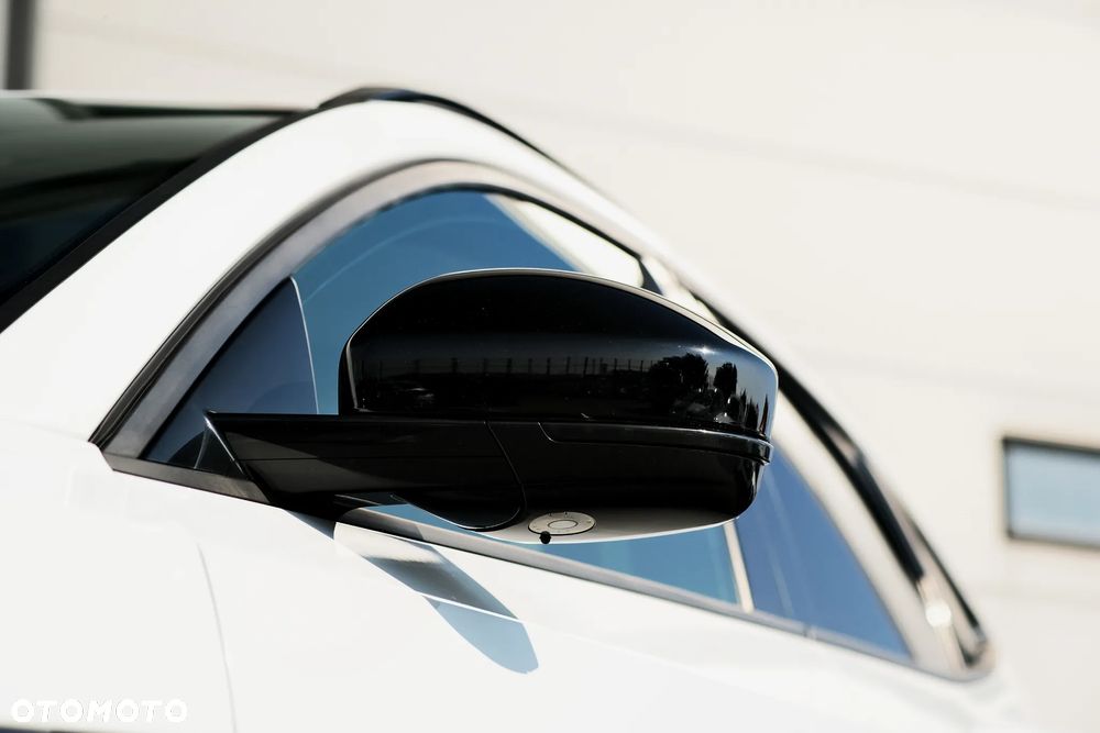 Jaguar E-Pace P250 AWD S - 12