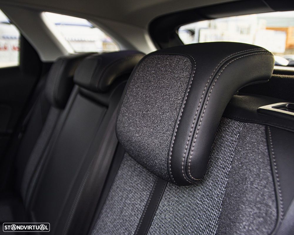 Peugeot 3008 1.5 BlueHDi Allure - 33