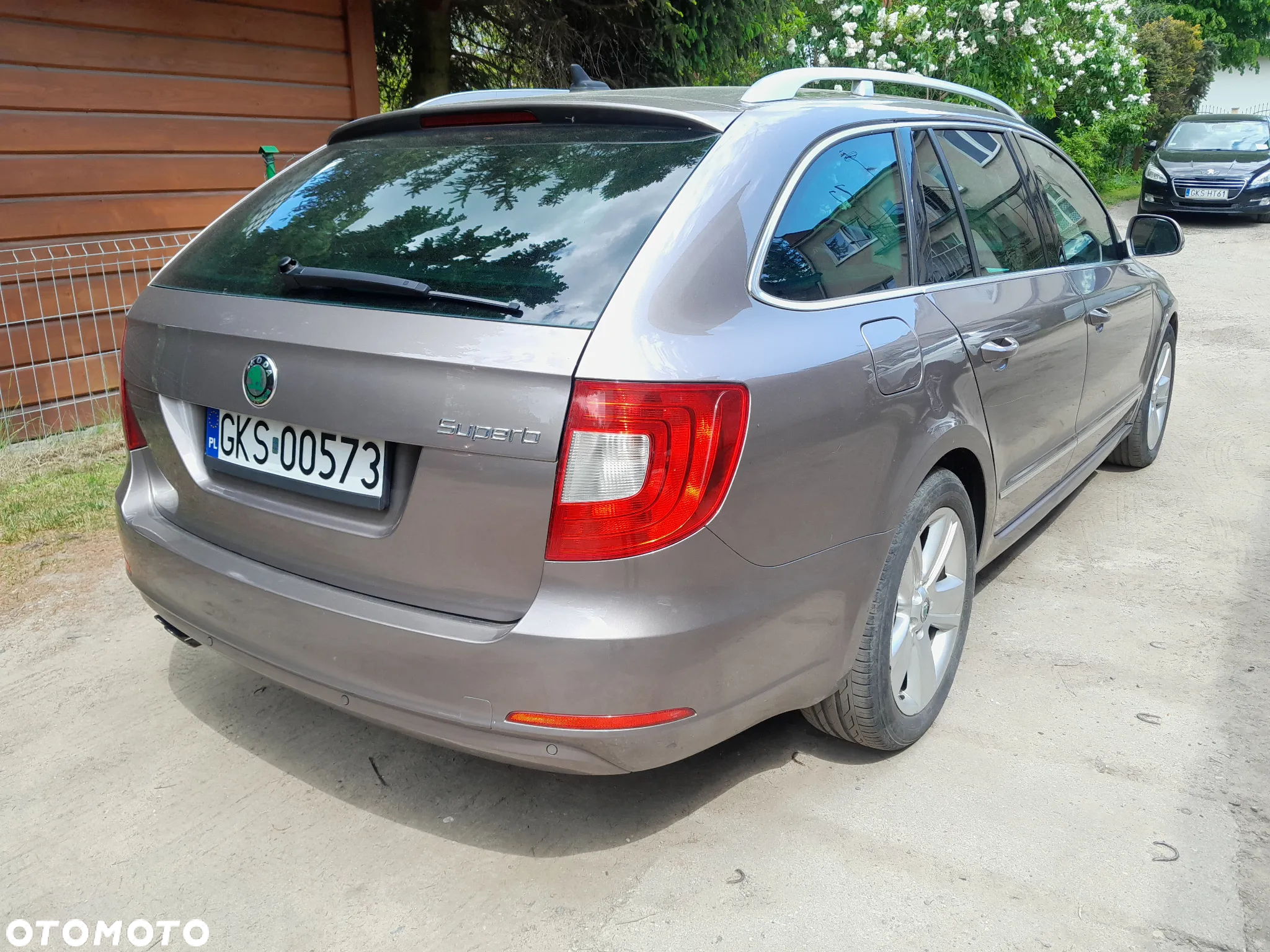 Skoda Superb 2.0 TDI Elegance DSG - 7