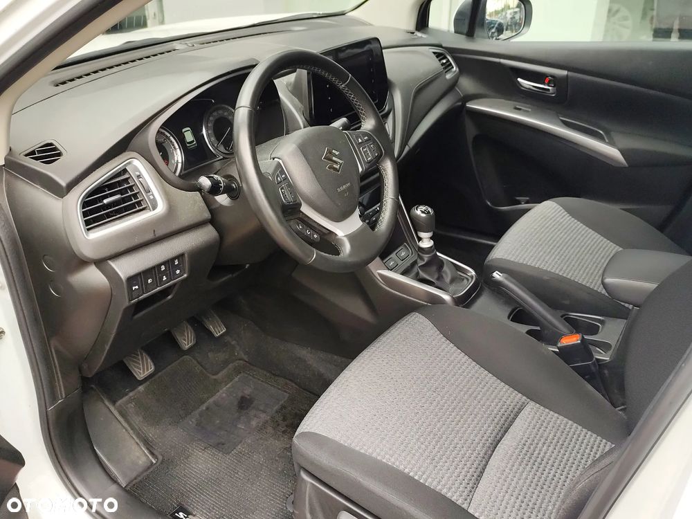 Suzuki SX4 S-Cross 1.4 SHVS Premium - 8