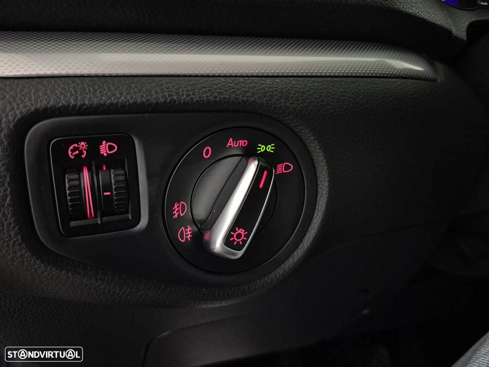 VW Sharan 2.0 TDI Highline - 18