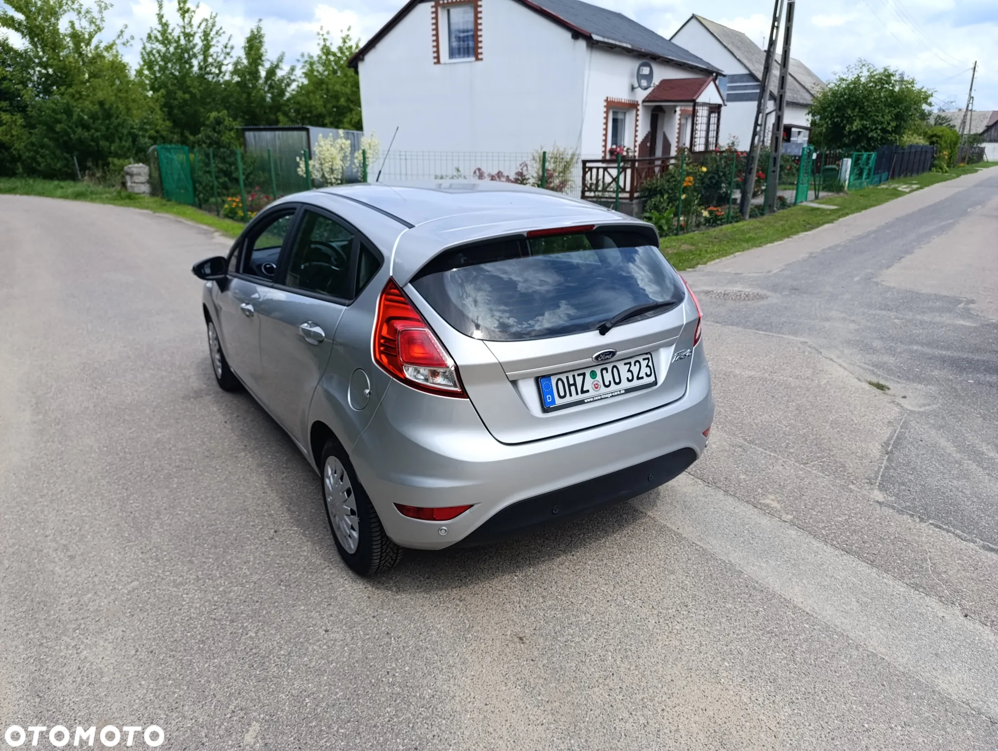 Ford Fiesta 1.6 TDCI Individual - 9