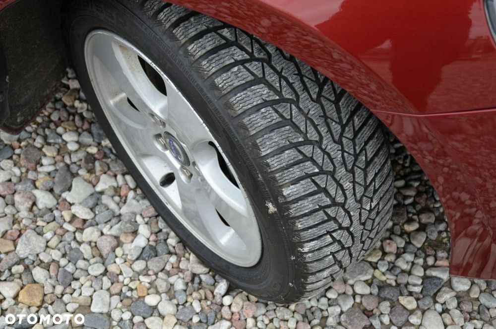 Volvo V40 - 18