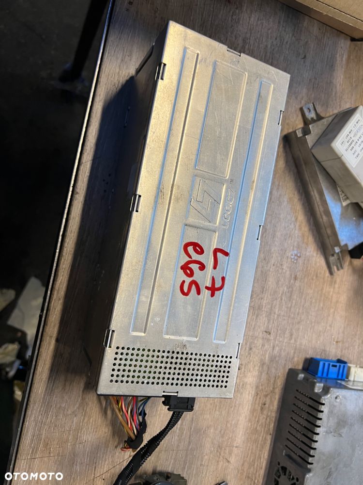 Wzmacniacz Hi-fi Logic 7 DSP 6926735, 6961389, 6929140, 6941681. Nr zamienne - 1