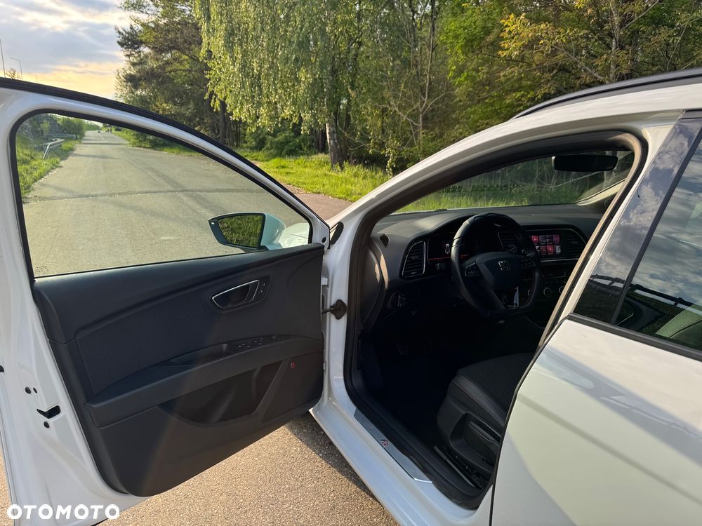 Seat Leon 2.0 TDI FR Black S&S - 13