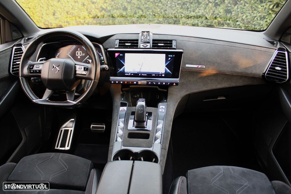 DS DS7 Crossback E-Tense Performance Line EAT8 - 2