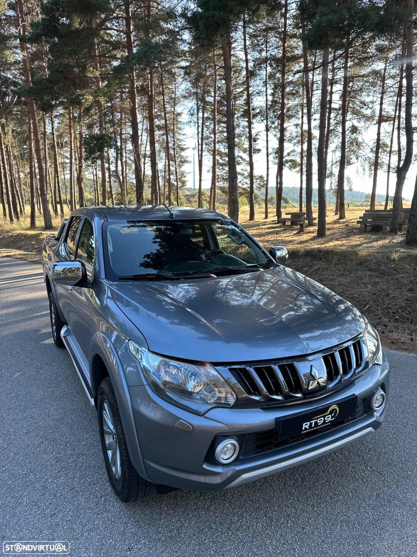 Mitsubishi L200 2.4 DI-D CD Intense Strakar 4WD - 7
