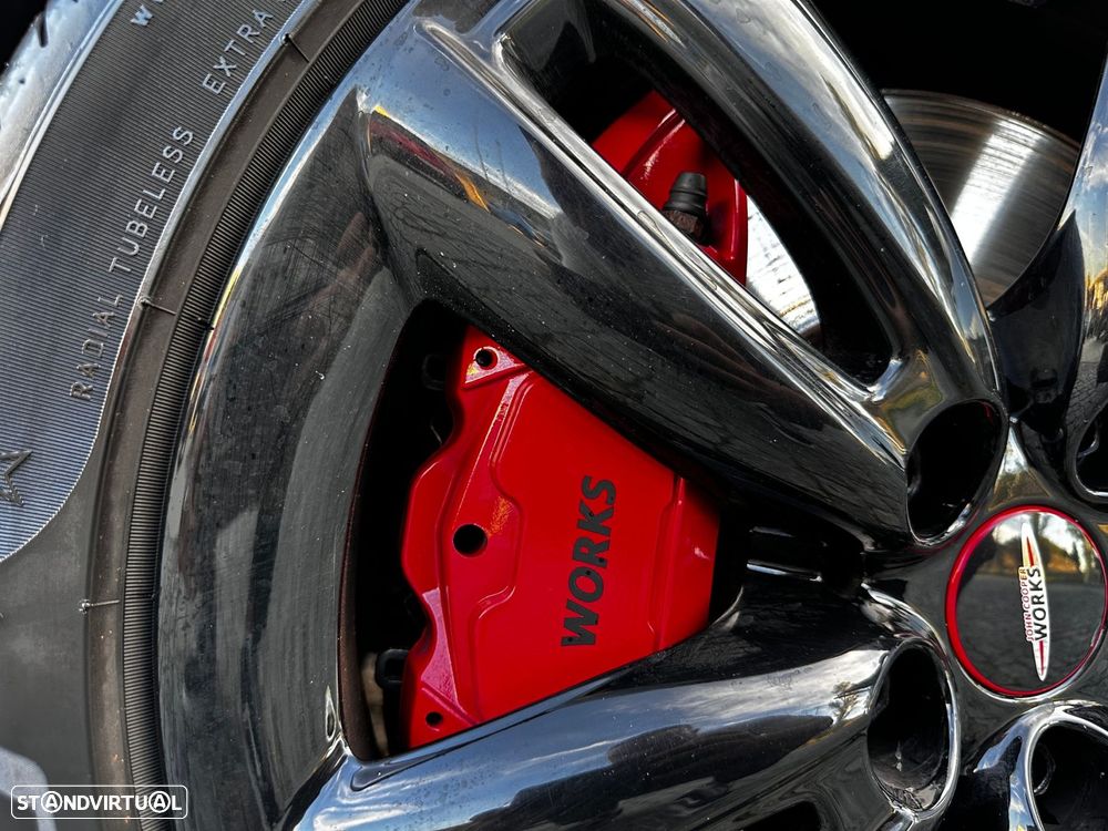 MINI 3 Portas John Cooper Works Auto Desportiva - 13