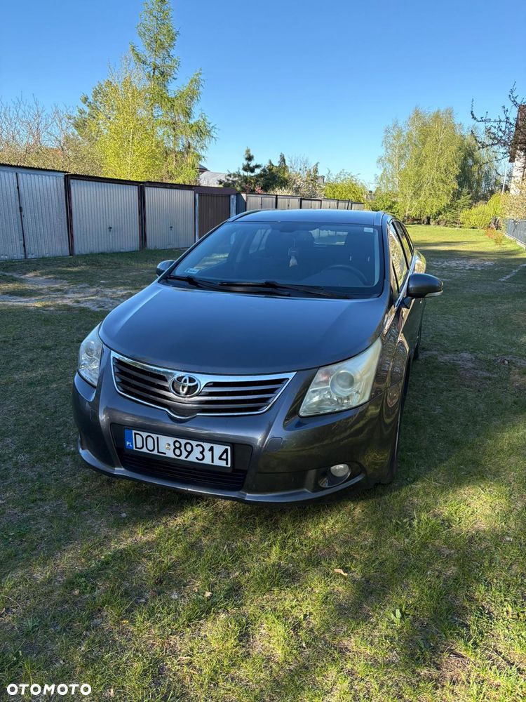 Toyota Avensis 2.0 D-4D Sol - 3