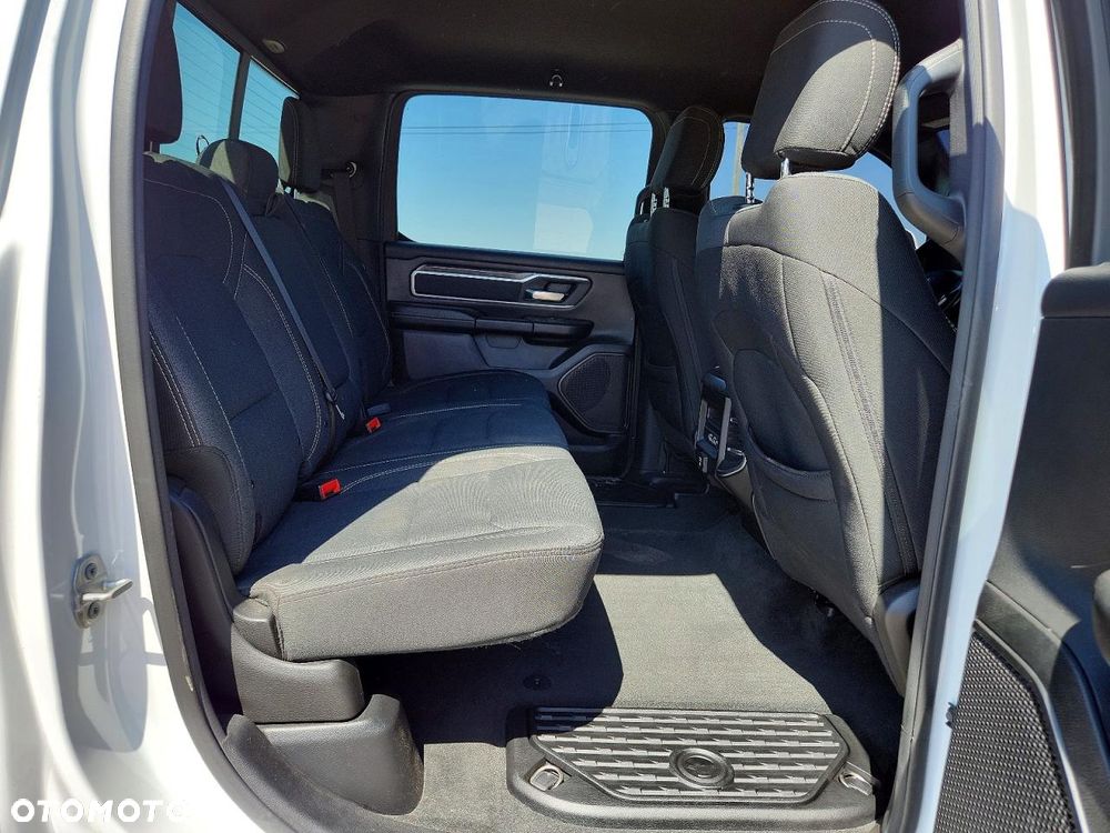 RAM 1500 5.7 Quad Cab Bighorn - 11