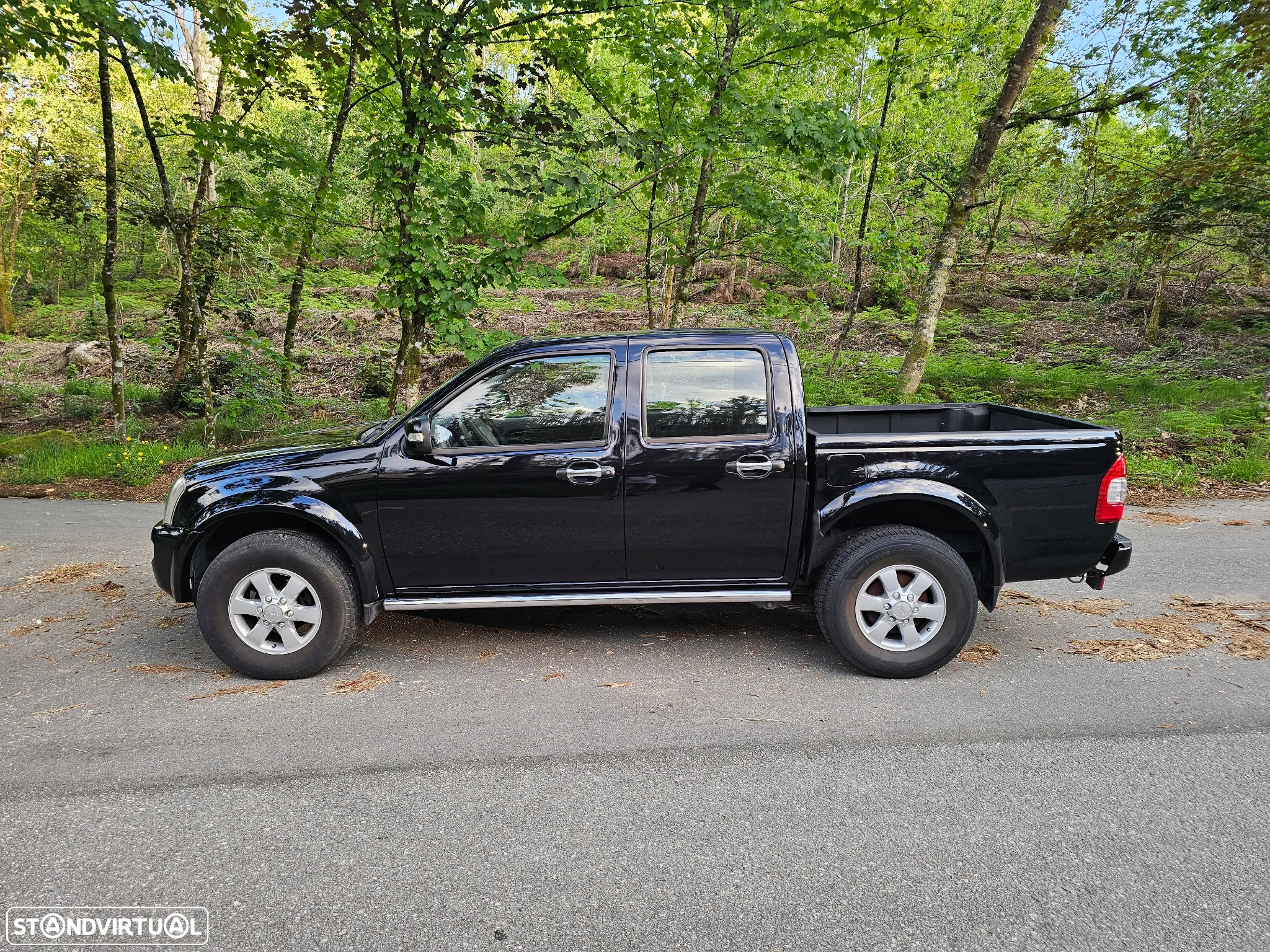 Isuzu D-Max 2.5 DTi CD 4WD LS - 5