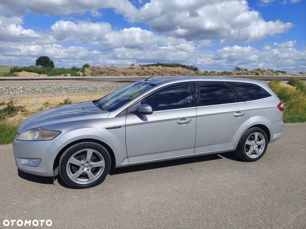 Ford Mondeo - 12