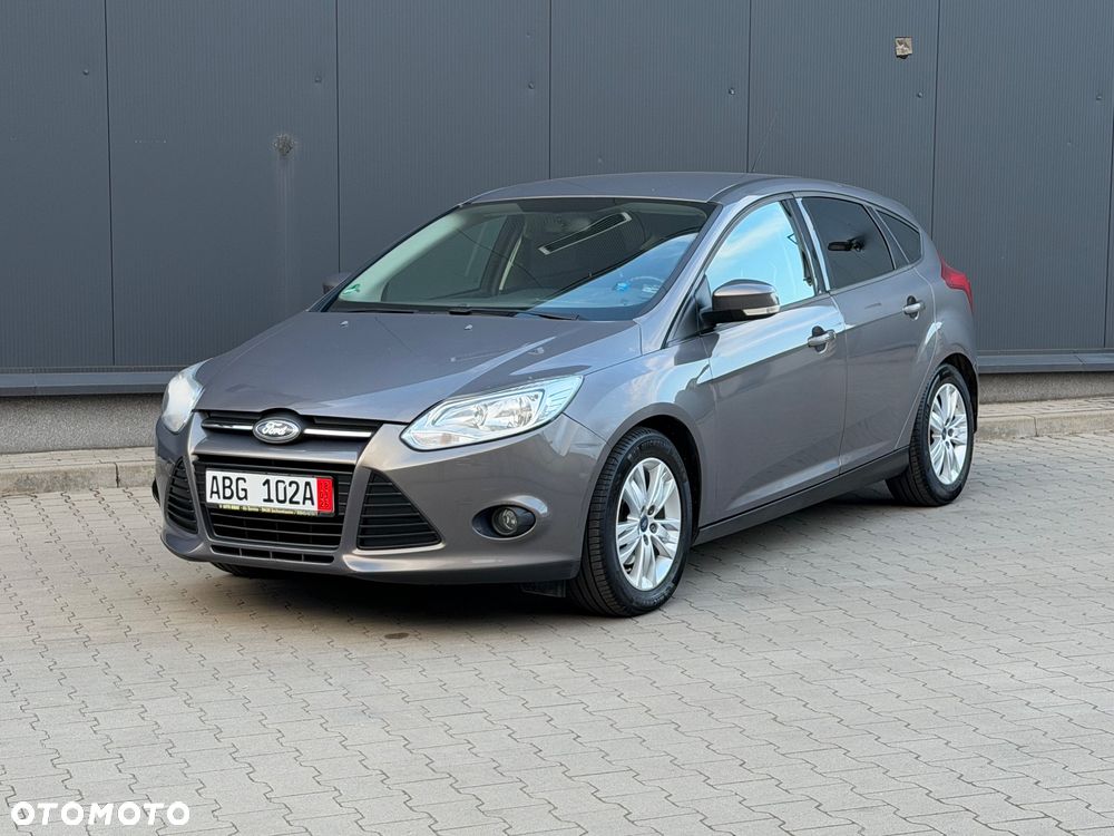 Ford Focus 1.6 Titanium - 2