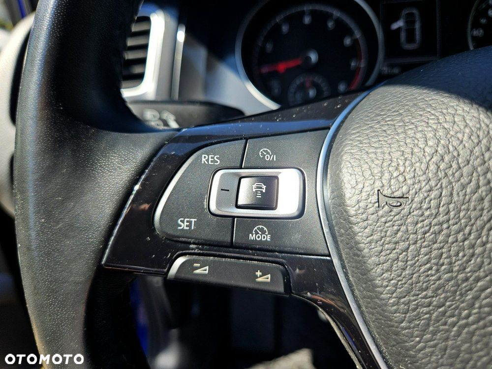 Volkswagen Golf 1.0 TSI (BlueMotion Technology) Comfortline - 21