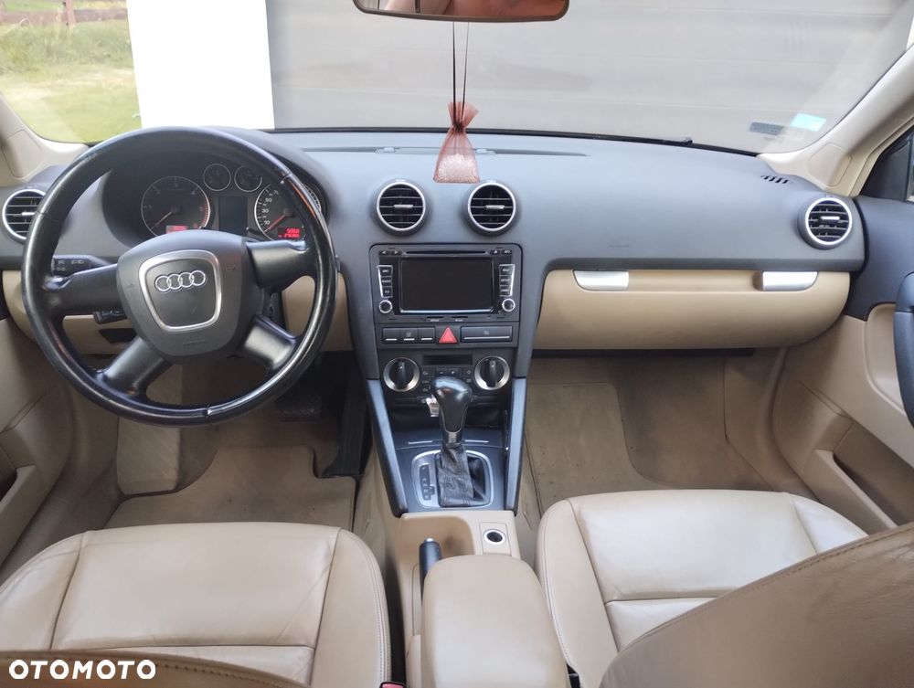 Audi A3 Sportback - 6