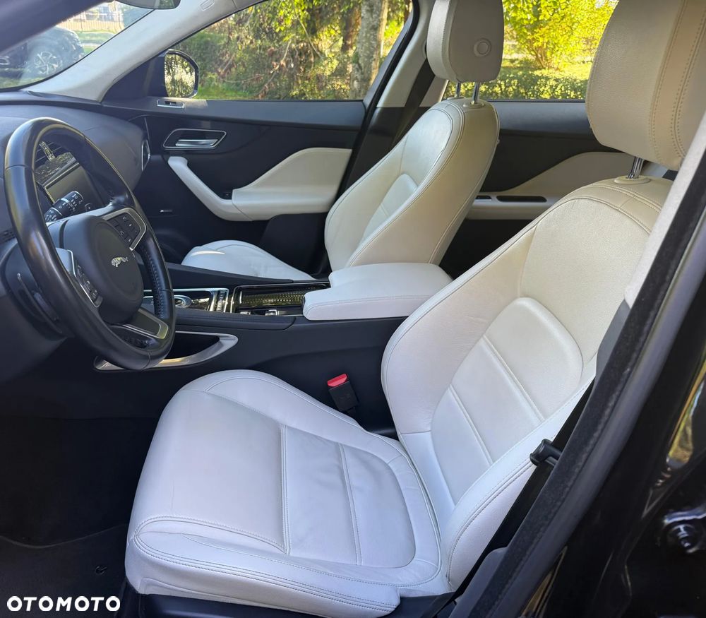Jaguar F-Pace 2.0 i4D AWD Prestige - 17