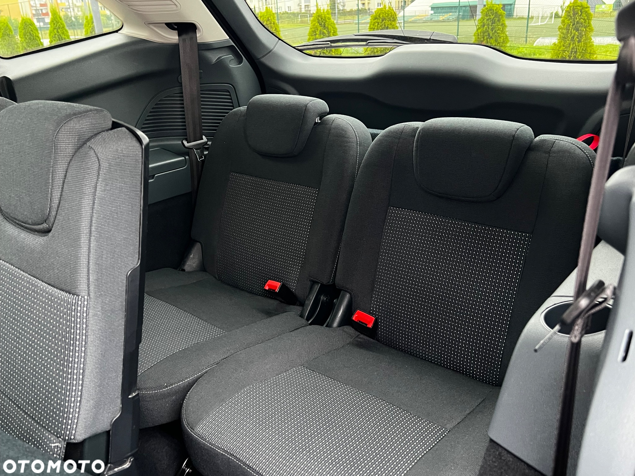 Ford C-MAX 1.6 TDCi Start-Stop-System Business Edition - 9