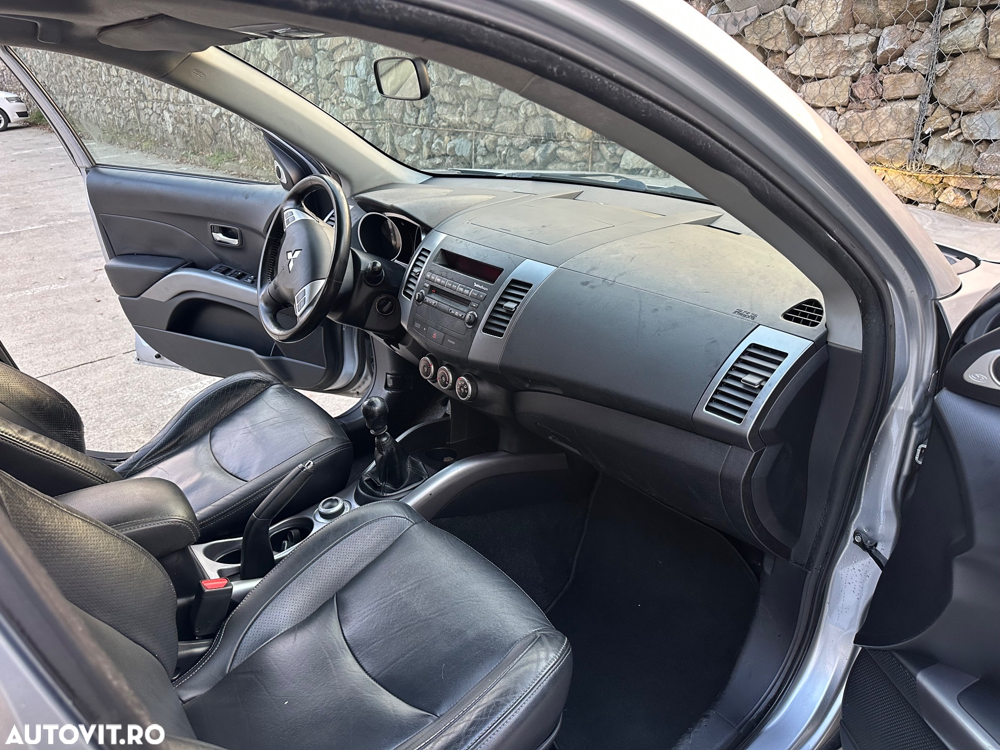 Mitsubishi Outlander 2.2 DI-D 4WD Instyle - 3