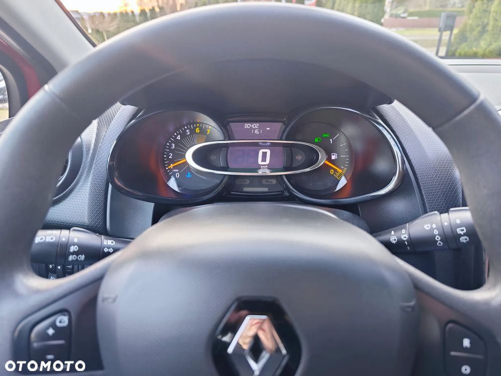 Renault Clio Cargo 1.2 16V 75 Extra - 12