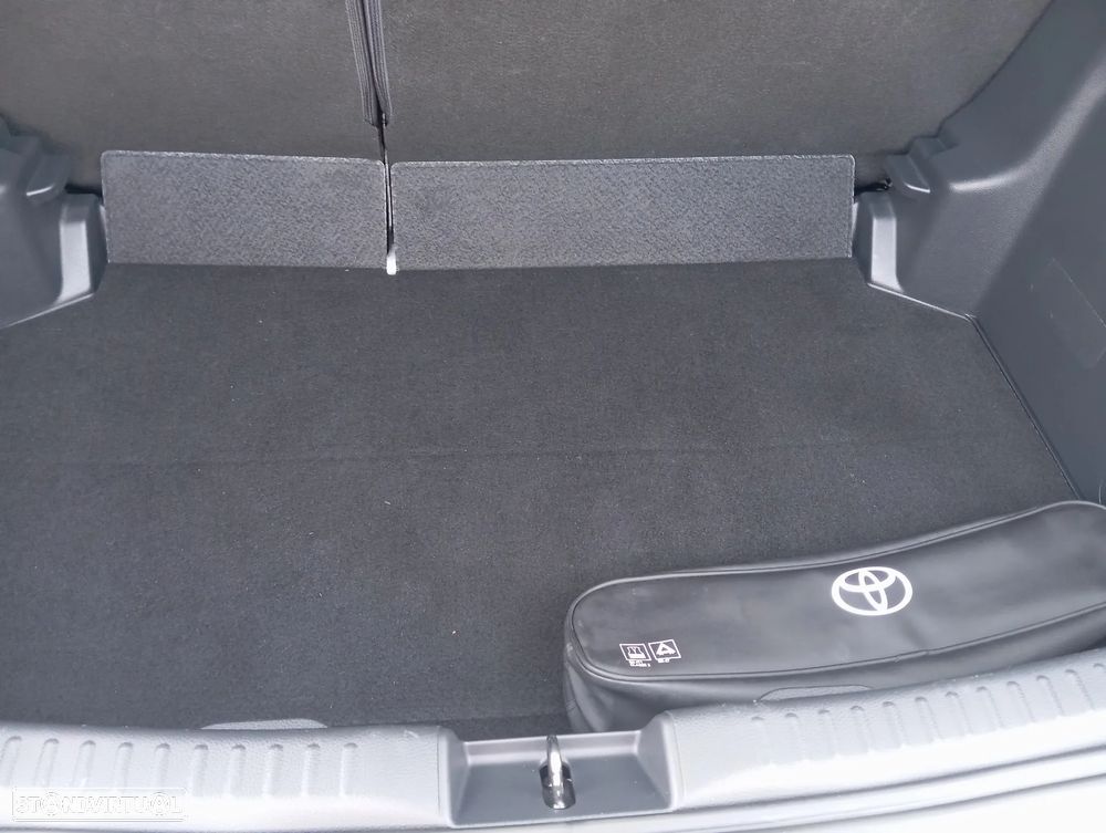 Toyota Yaris 1.0 VVT-i Comfort - 7