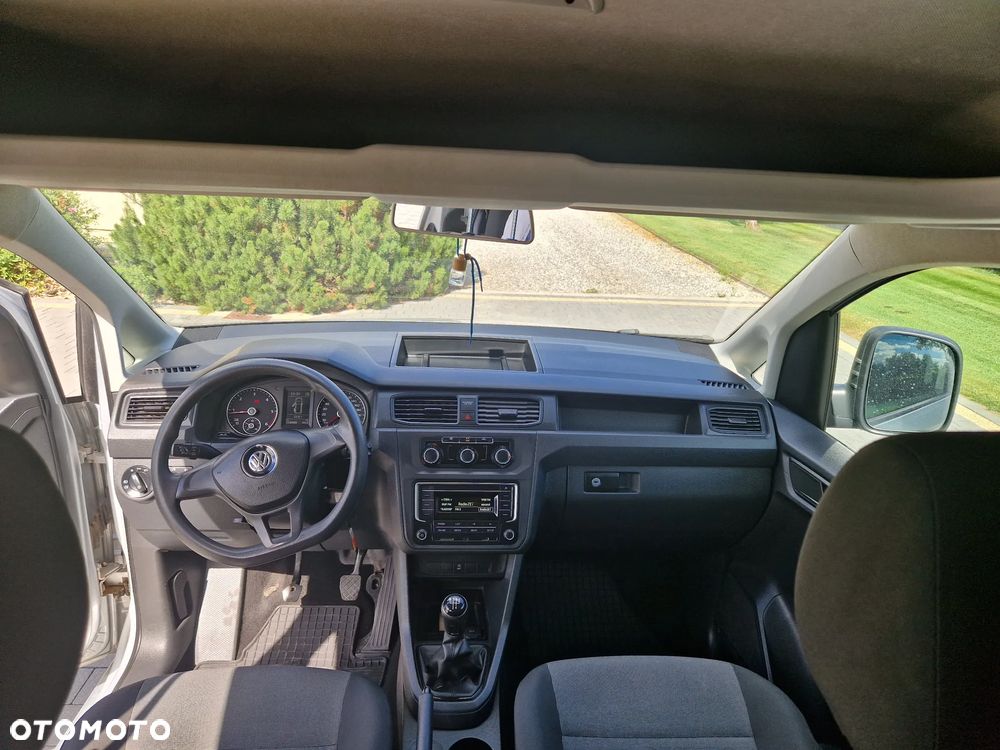Volkswagen Caddy - 10