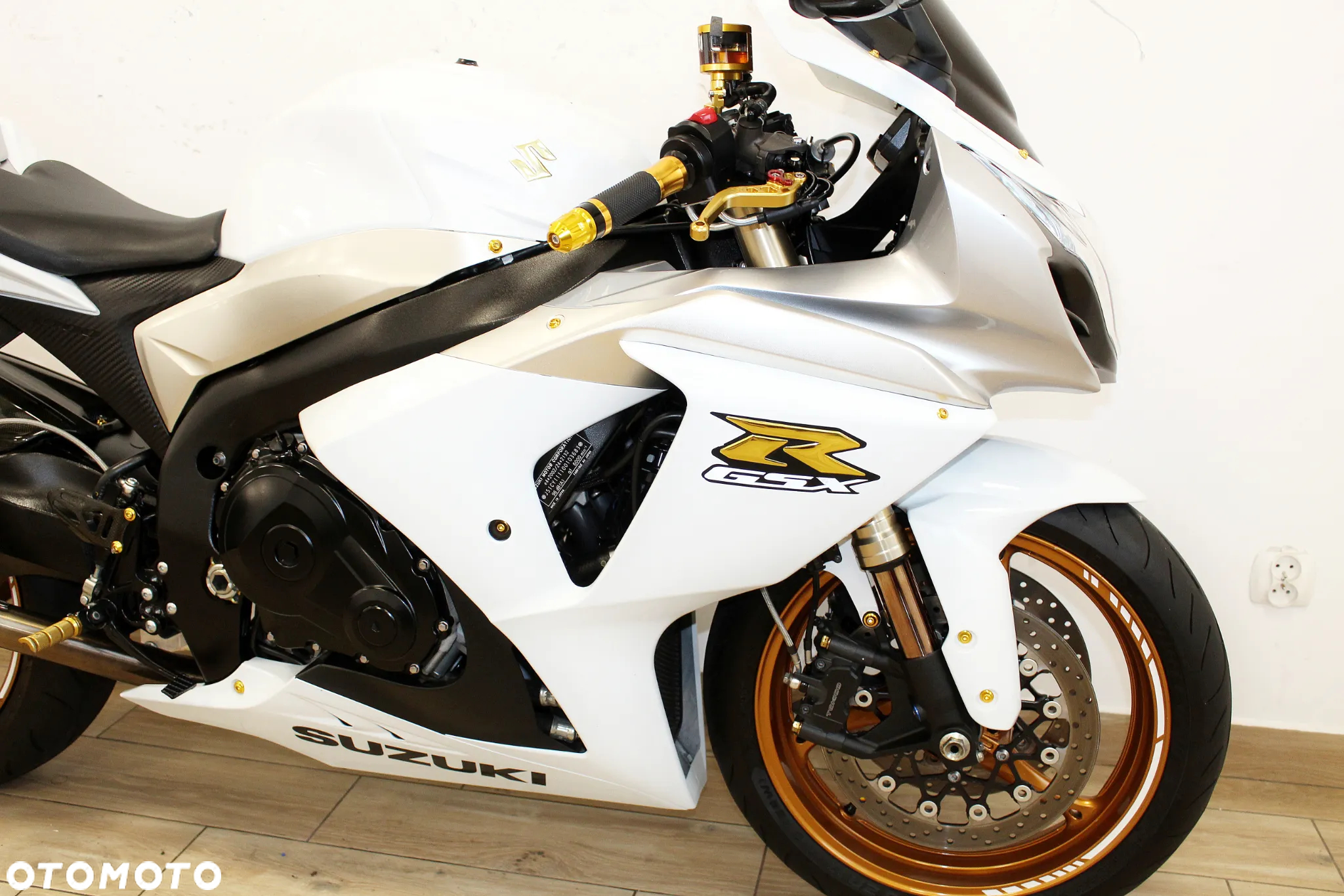 Suzuki GSX-R - 8