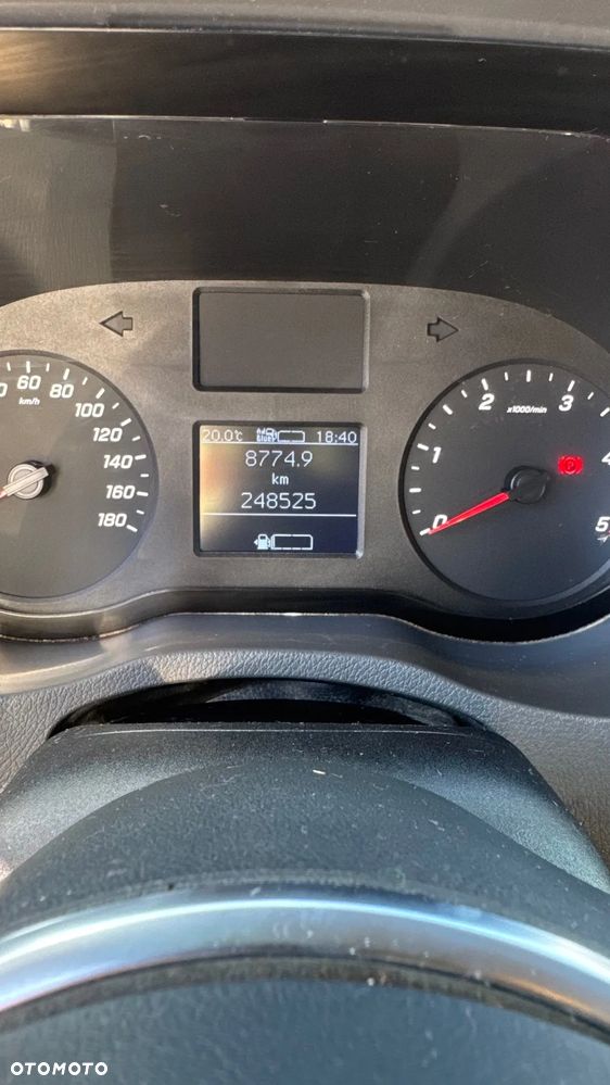 Mercedes-Benz sprinter - 9