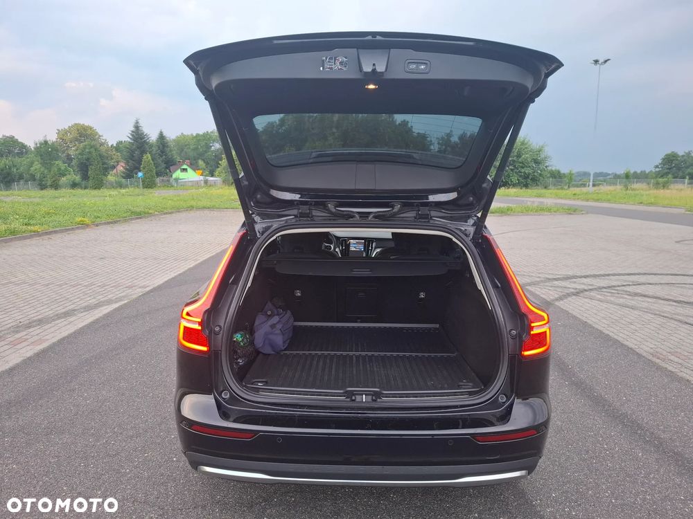 Volvo V60 Cross Country Plus B4 D AWD - 16