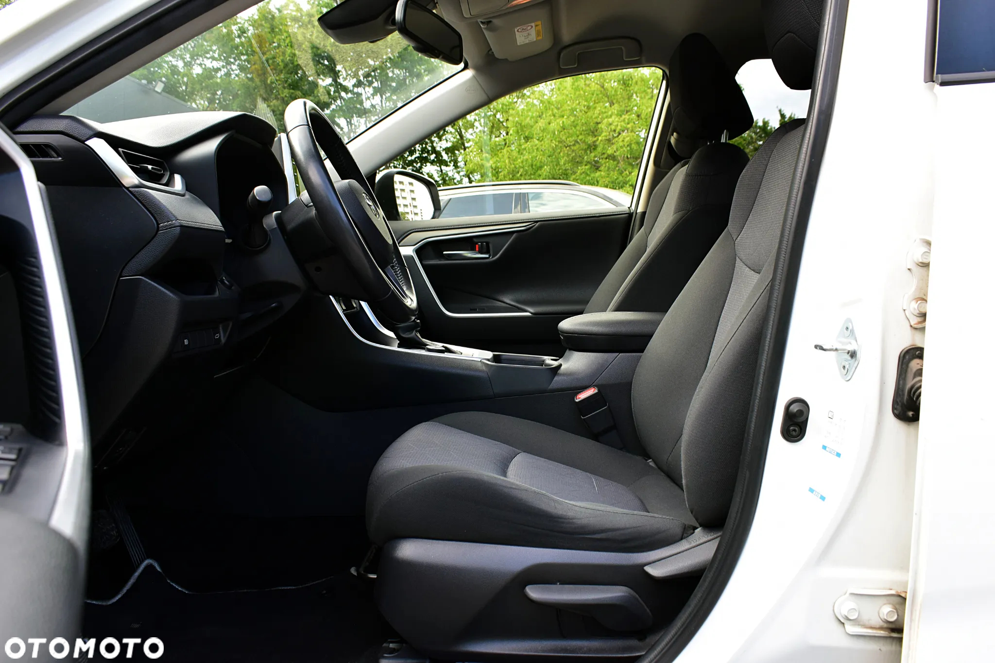 Toyota RAV4 2.5 Hybrid Comfort 4x4 - 5