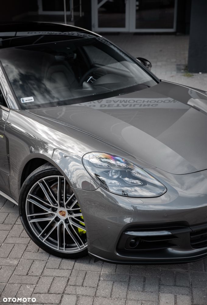 Porsche Panamera - 2
