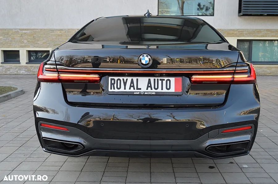 BMW Seria 7 740d xDrive - 9