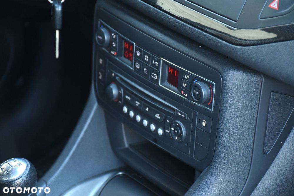 Citroën C5 1.6 HDi Attraction - 14