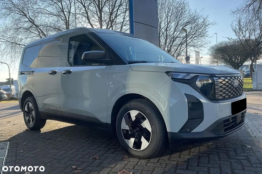 Ford Transit Courier L1H1 Trend Elektryczny A1 136KM - 4