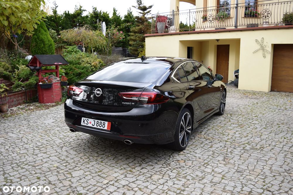 Opel Insignia 2.0 T 4x4 Exclusive S&S - 7