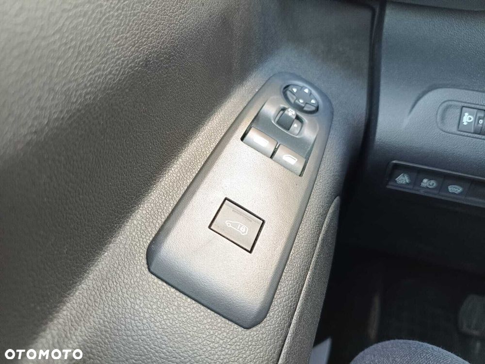 Peugeot Partner - 13